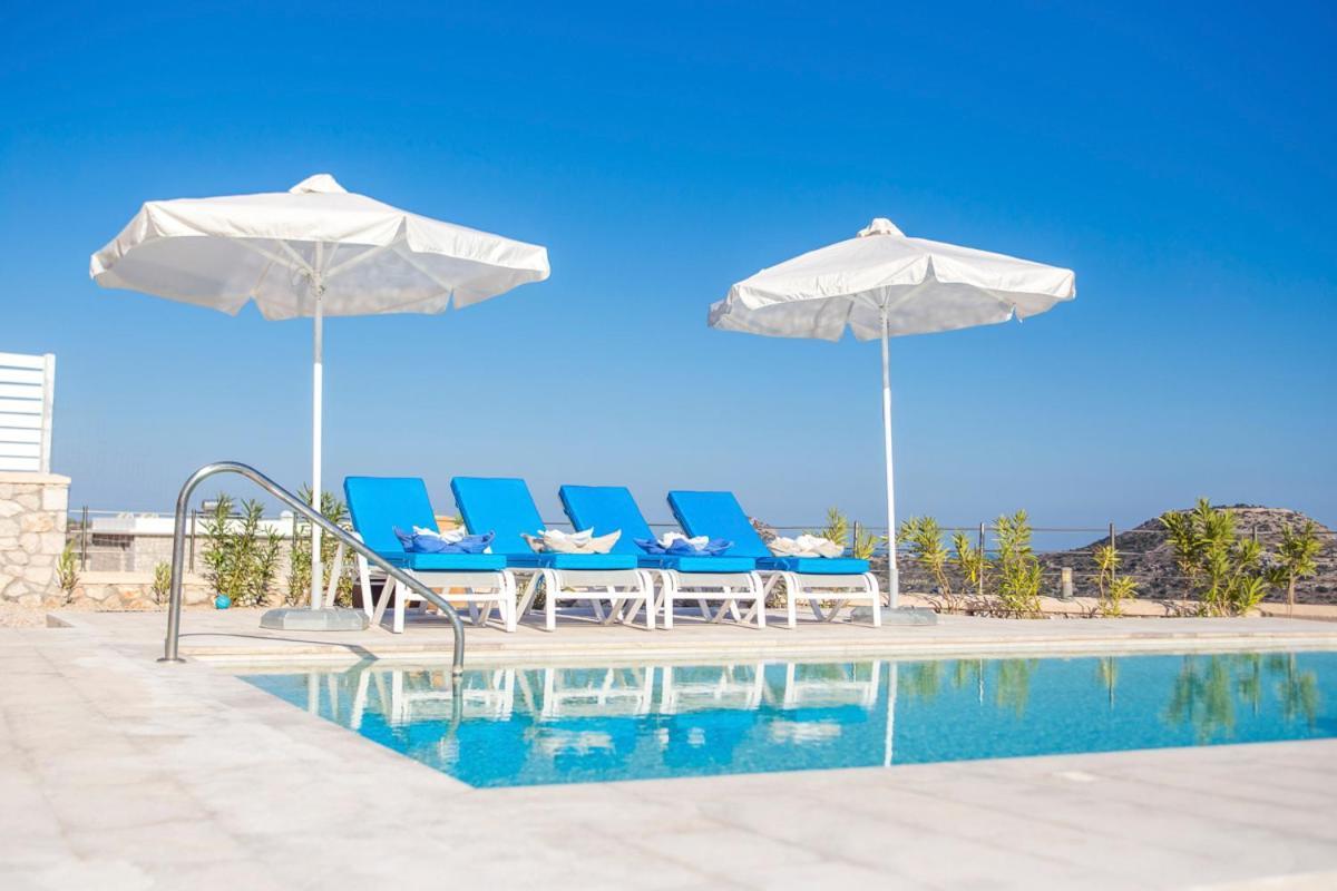 Afantou Villa Sleeps 8 With Pool And Air Con Dış mekan fotoğraf